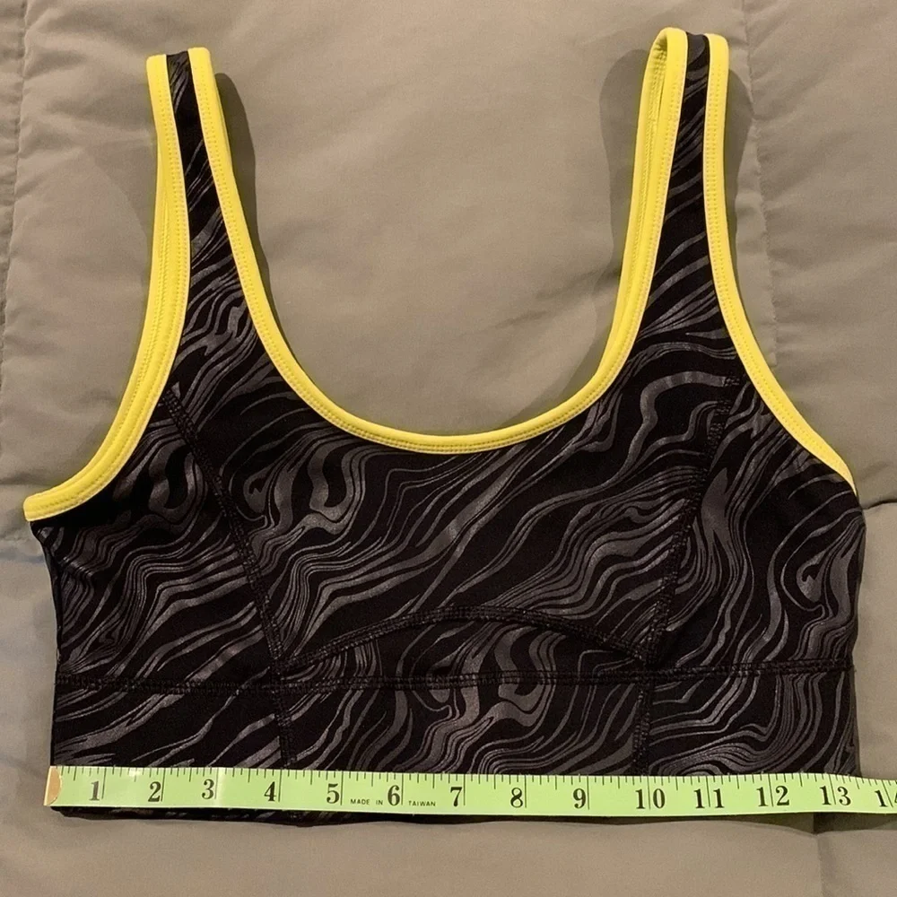 Fabletics Womens Sports Bra. Gray&Black with Bright Yellow Trim/Reverse Black.